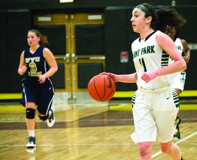 Women’s basketball loses, drops to third in division