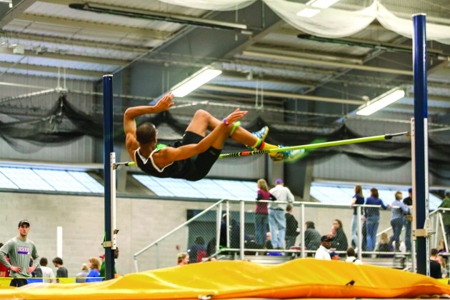 Indoor track and field ends season with three in national meet