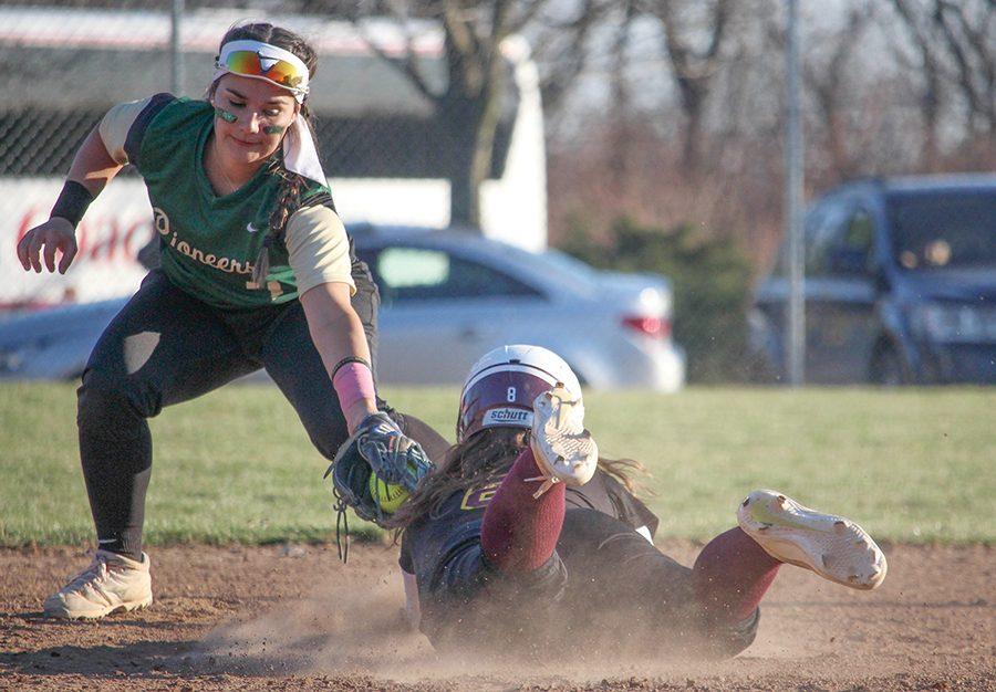 Second baseman Lily Pruneda tags a runner out in a loss to Gannon Thursday. Pruneda went on to go 1-4 in game two against Carlow with two RBIs and one run scored.