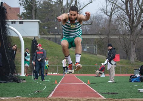 Davis, Shields qualify for nationals at season opener