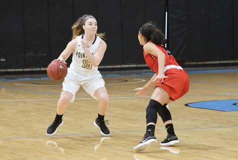 Conference winning streak extended to 4 for women’s basketball team over break