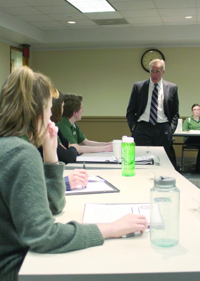 President Hennigan addressed USG and student concerns regarding tuition and housing at their meeting on Monday.
