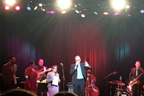 Jeff Goldblum delivers jublient jazz show