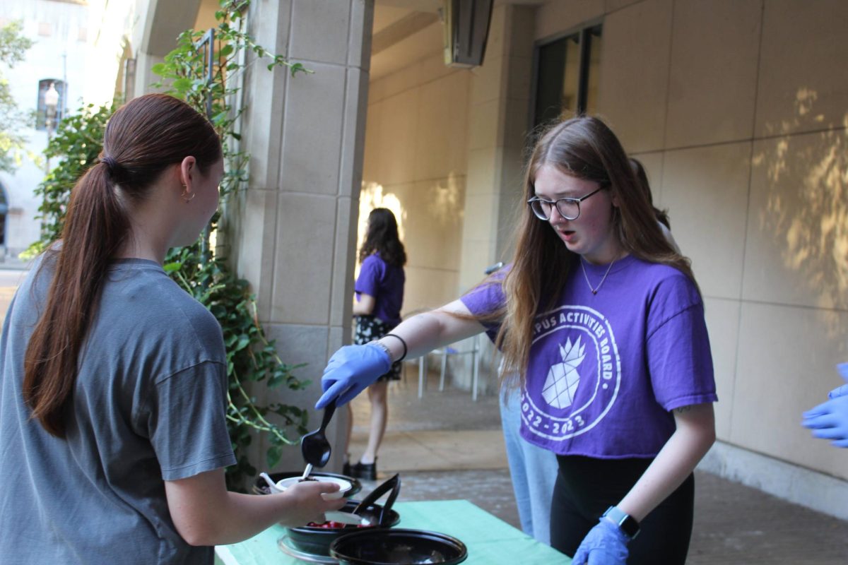 Campus Activity Board (CAB) and It’s On Us (IOU) collaborated for an event that happened in Village Park on Sept 12.